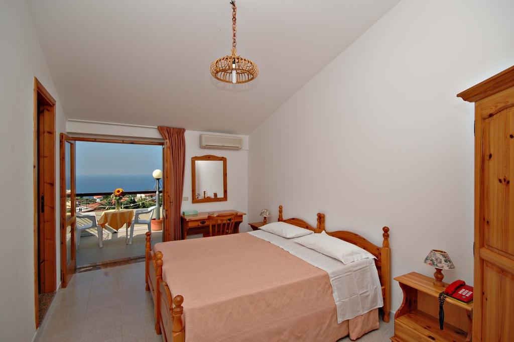 Hotel Stella Marina Capo Vaticano Værelse billede